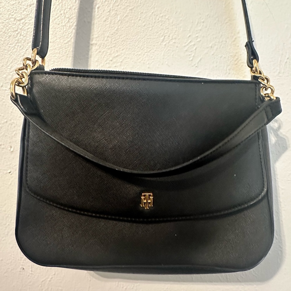 Tommy hilfiger satchel